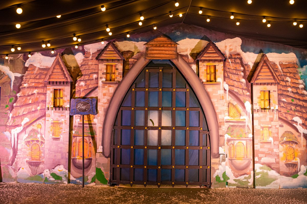 Elf Town castle facade